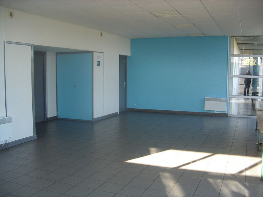Salle polyvalente - photo 3